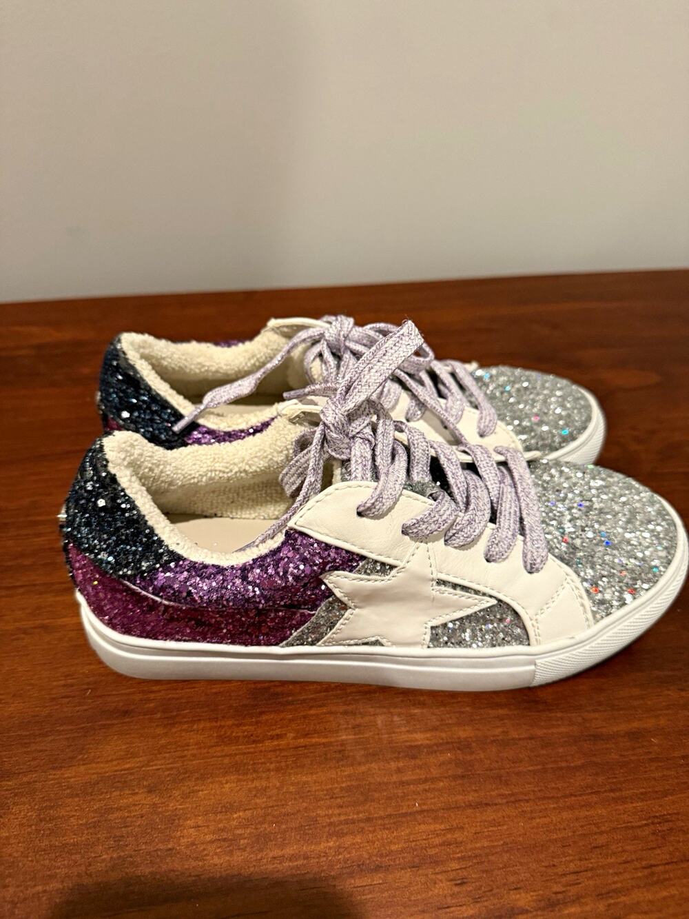 teve Madden Size 3 Teen Low Lace Up Glitter Colorblock Sneakers Comfort Silver